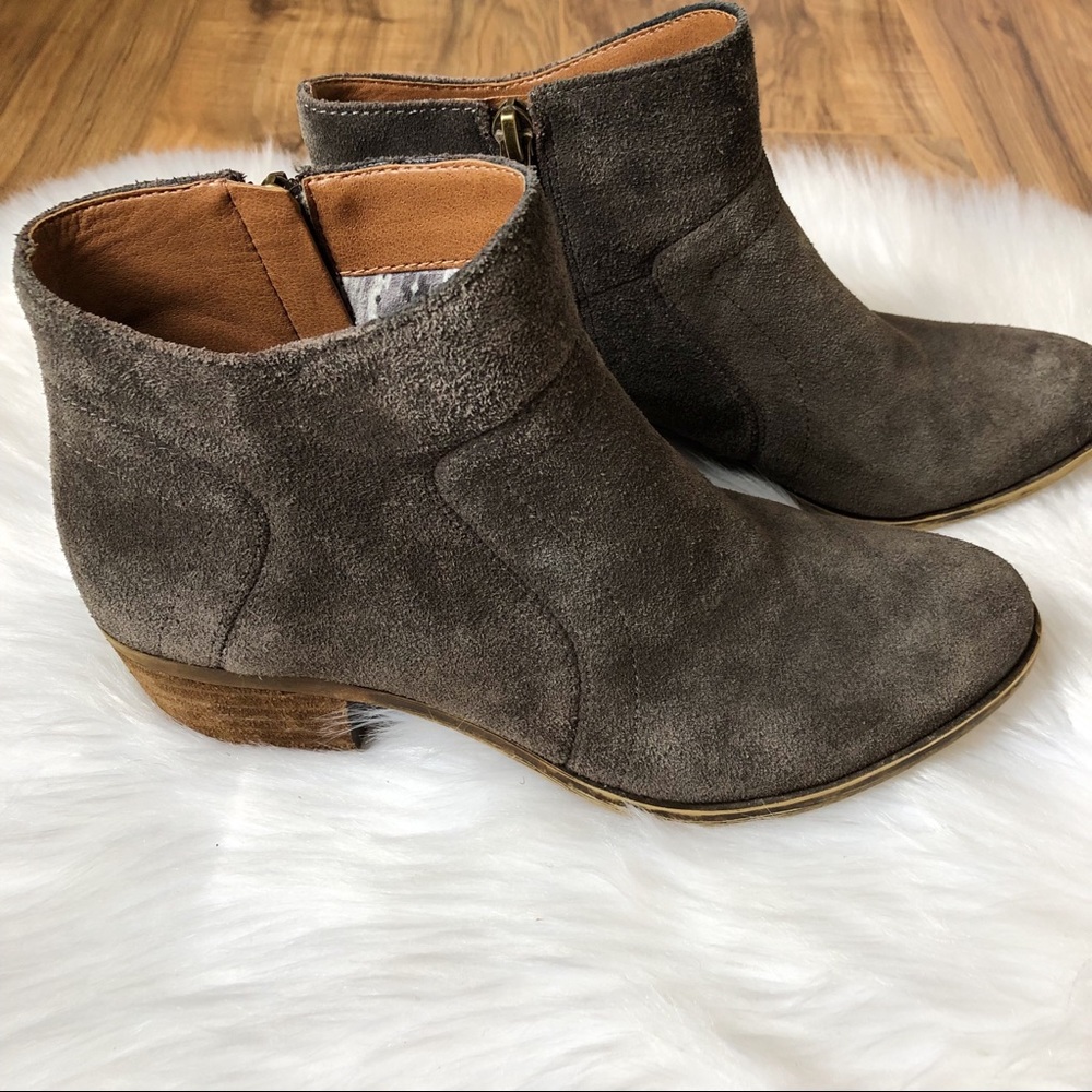 •SOLD• Lucky Brand Brolley Bootie // Leather Suede - Picture 3 of 8